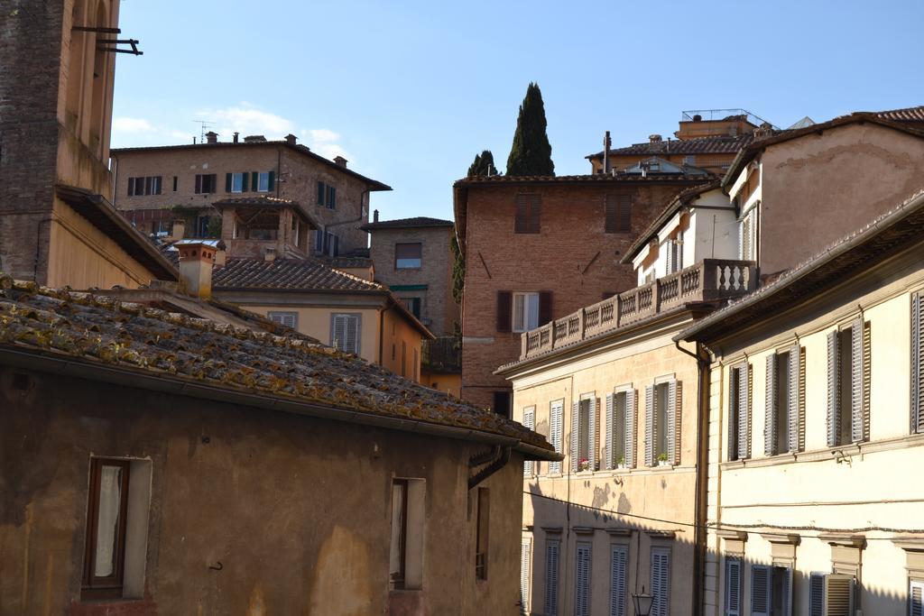 La Casa Di Antonella Hotel Siena Eksteriør billede