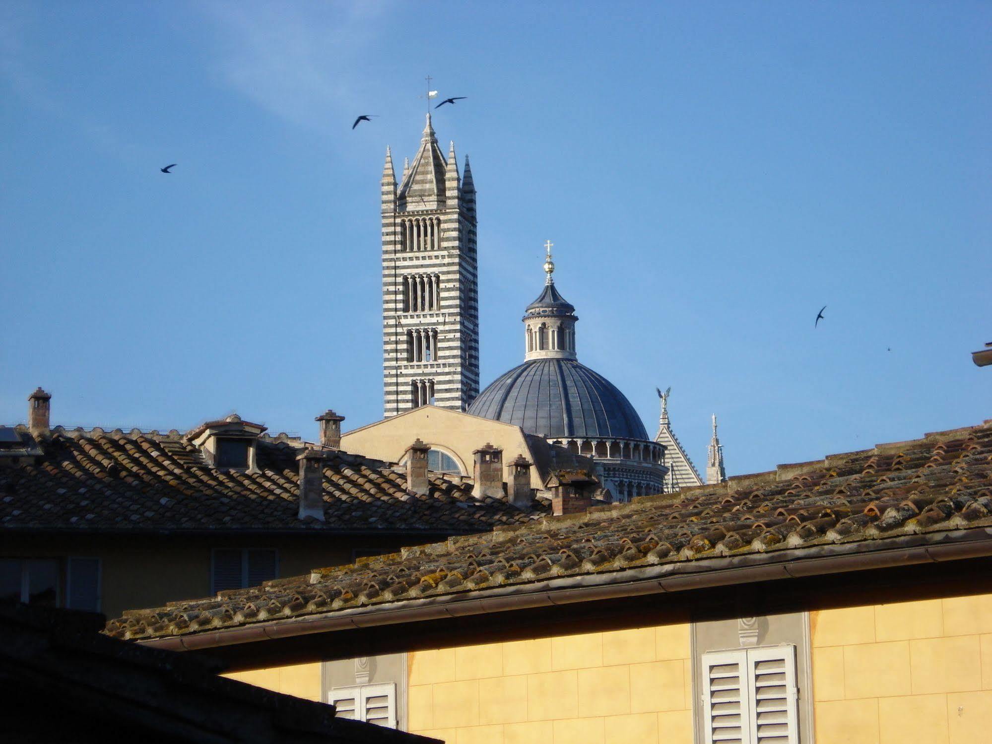 La Casa Di Antonella Hotel Siena Eksteriør billede